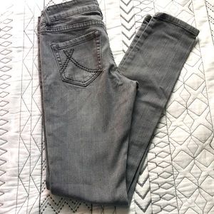Anchor Blue | gray jeans